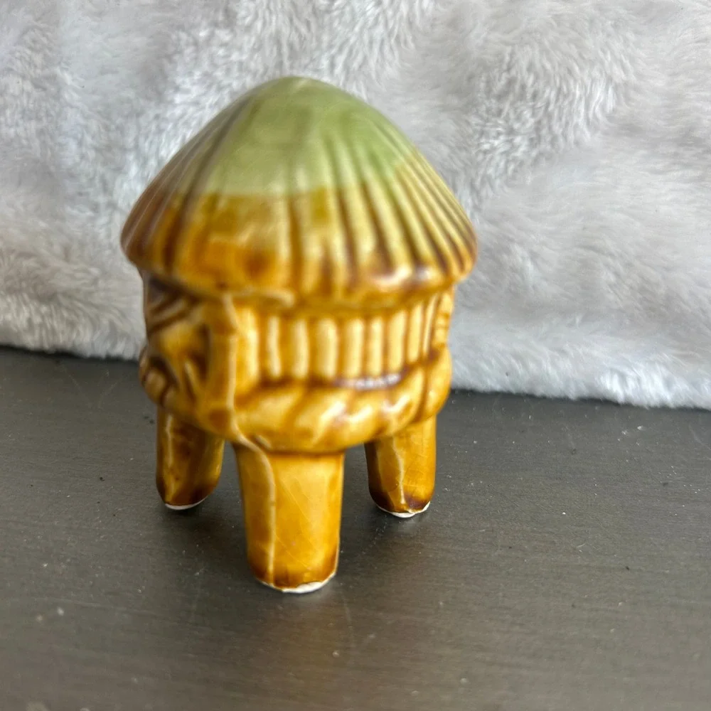 Vintage Mid Century Modern Miniature Hut Figurine Ceramic hut Tahiti Collectible